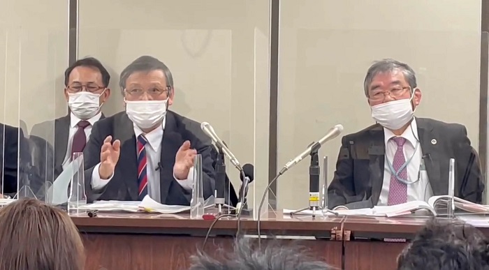 japan-press-conference-vaccine-scaled-1