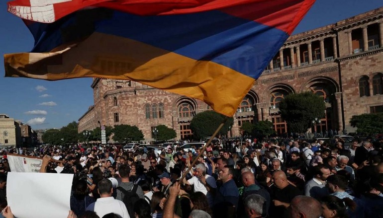 protests-armenia-1140x570